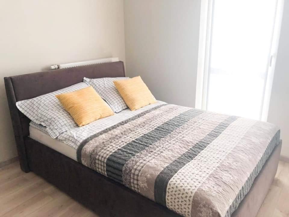 شقة Apartament Konin Prestige المظهر الخارجي الصورة