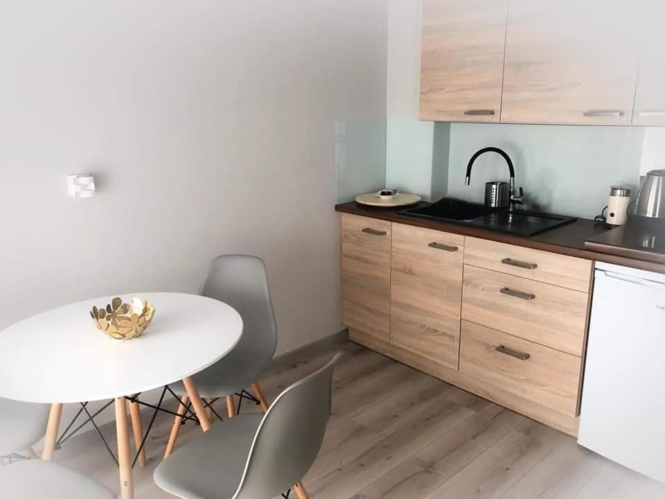 شقة Apartament Konin Prestige المظهر الخارجي الصورة